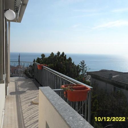 Bressa De Ma Affittacamere, Room & Breakfast Pietra Ligure Luaran gambar