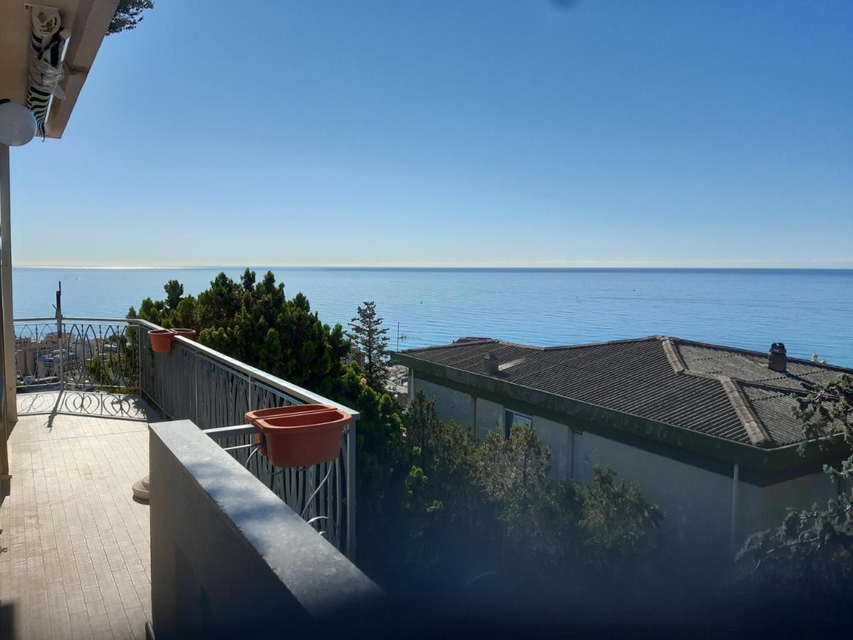 Bressa De Ma Affittacamere, Room & Breakfast Pietra Ligure Luaran gambar