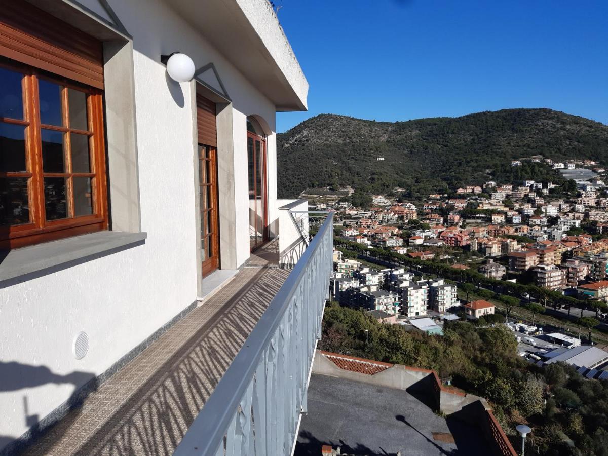 Bressa De Ma Affittacamere, Room & Breakfast Pietra Ligure Luaran gambar
