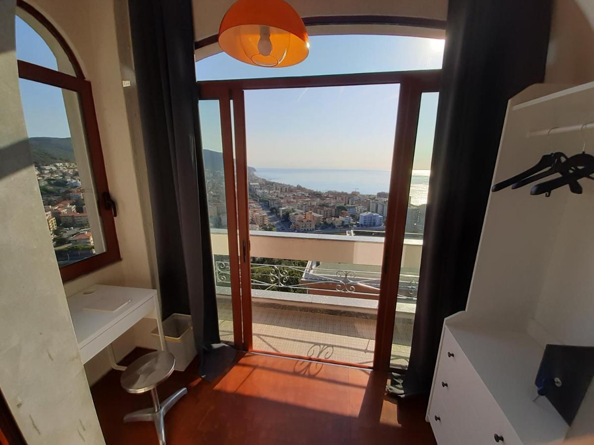 Bressa De Ma Affittacamere, Room & Breakfast Pietra Ligure Luaran gambar