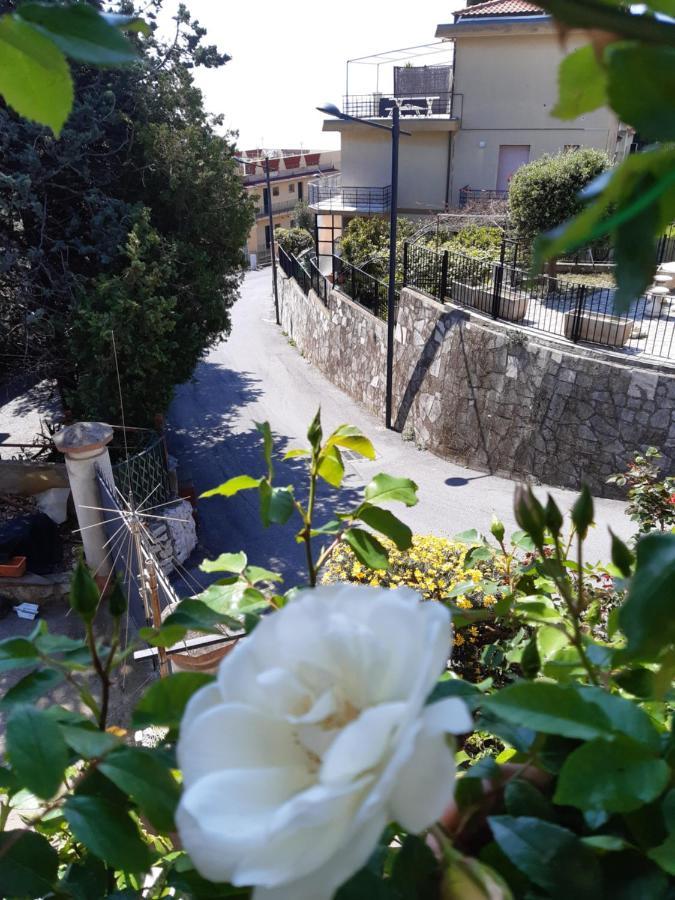 Bressa De Ma Affittacamere, Room & Breakfast Pietra Ligure Luaran gambar